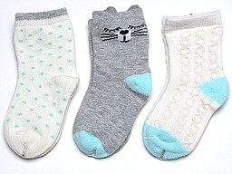 Apollo baby socks with dots, cat, and cable