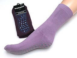 Anti slip homesocks in auberge and lavender Anti slip homesocks in auberge and lavender