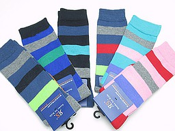 Colored kneehighs for kids with stripes