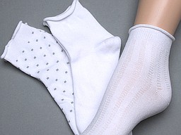 White kid's socks with dots and ajour motif
