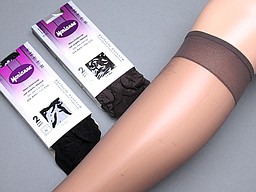 15 denier kneehighs in dark colors