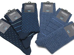 Seamless men's socks with various patterns