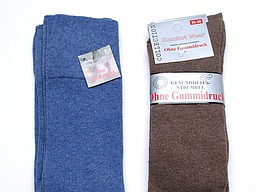 Women's knee highs with flat seam and wide cuff in denim and beige