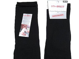 Extra wide Kneehighs with flat seam for women