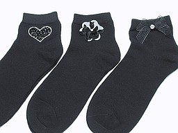 Short ladies socks with heart, flower, or bow