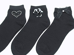 Short ladies socks with heart, flower, or bow Short ladies socks with heart, flower, or bow