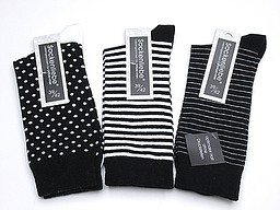 Ladies socks with dots and stripes in black and white