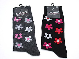Ladies socks in grey and black with daisies Ladies socks in grey and black with daisies