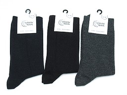 Somewhat thicker sock in navy, black, and grey